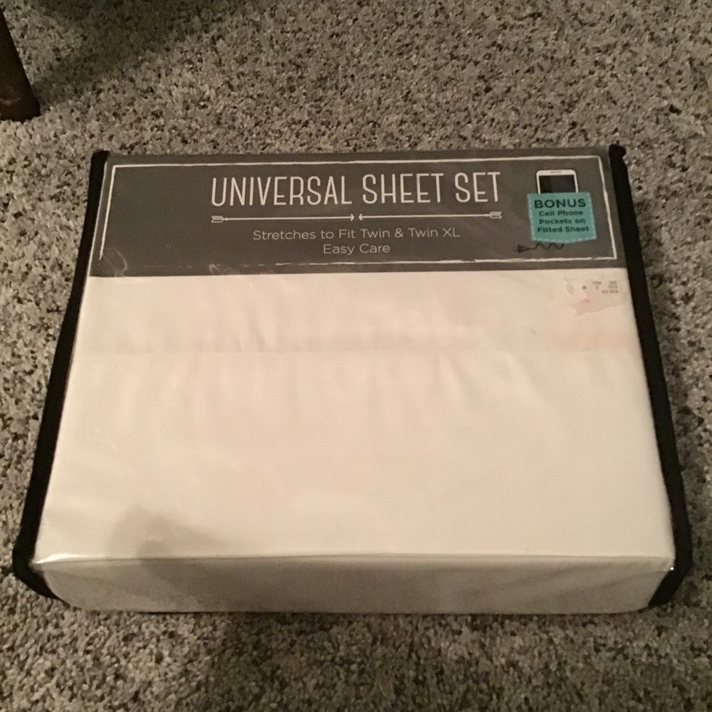 TWIN Easy Care White Sheet Set NWOT